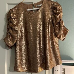 Abercrombie & Fitch sequined short sleeve top women’s M